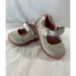 Stride Rite Light-Up Sneakers